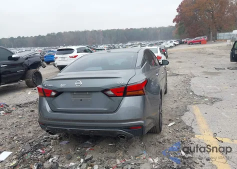 2019 Nissan Altima 2.5 Sv из США, поврежденный, VIN 1N4BL4DV1KC143057